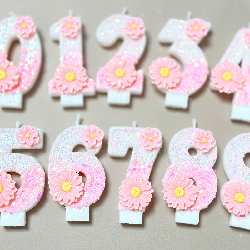 Creative pink flower birthday  - Candle Supplies Amazon recension och pris