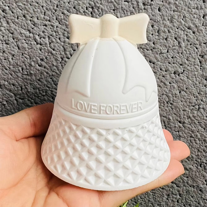 Christmas Bell Shaped Silicone - Candle Supplies Jars recension och pris